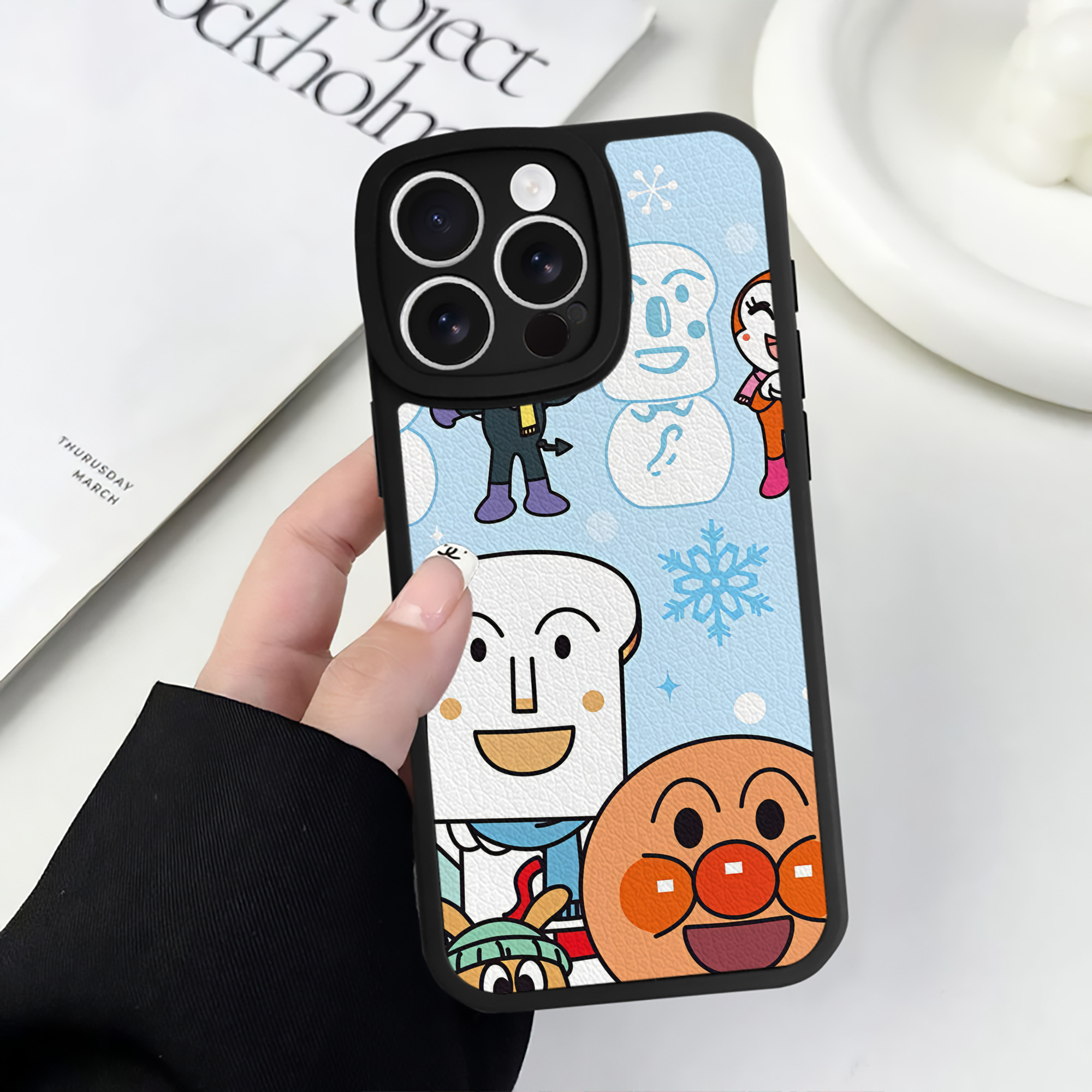 （画像用） アンパンマン Anpanman 【iPhone 16シリーズ対応】シリコンスマホケース（レザー調） 材質：シリコン
